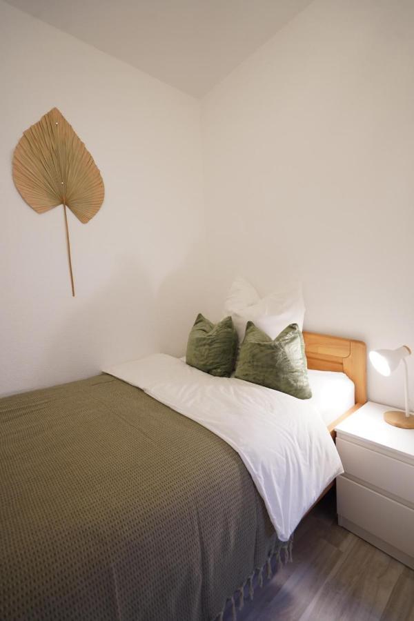 Apartment Dein Flughafen Messe Nahe Duesseldorf 2